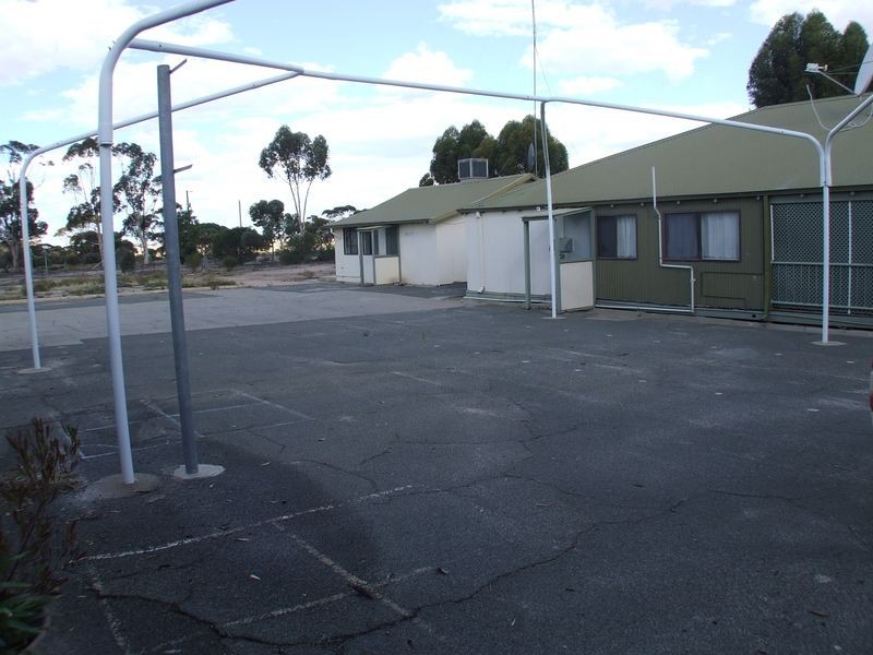 3051 & 305 Soldiers Road, Narembeen WA 6369