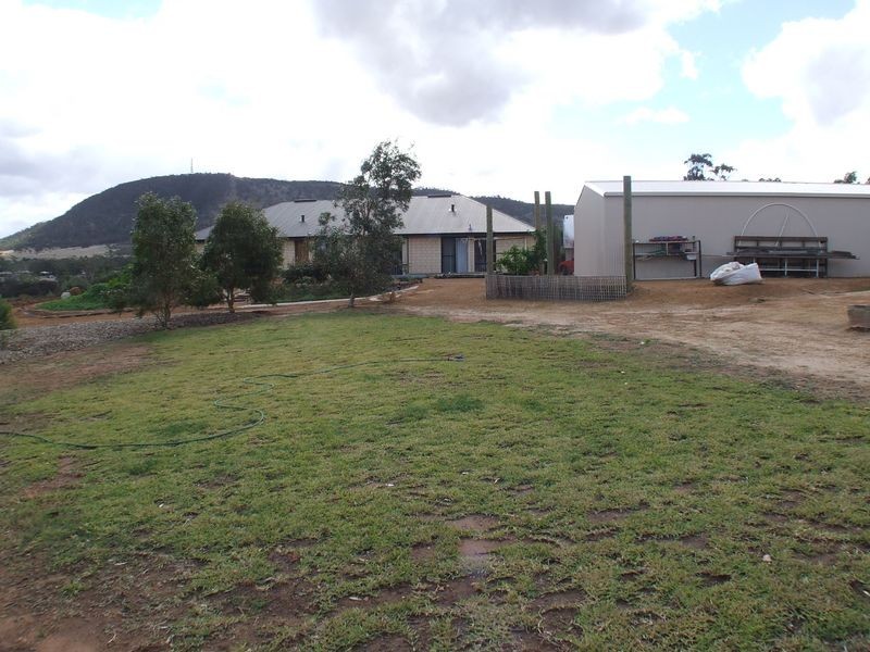 164 Newcastle Street, York WA 6302