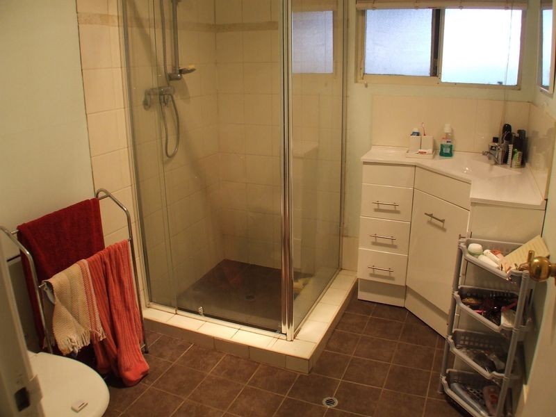 9/2 Eighth Road, York WA 6302