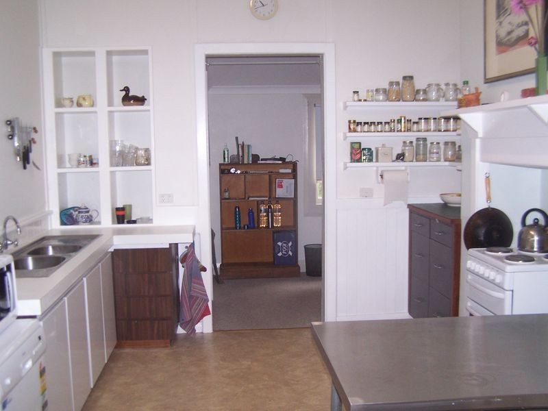 13 Stickland Street, Wongan Hills WA 6603