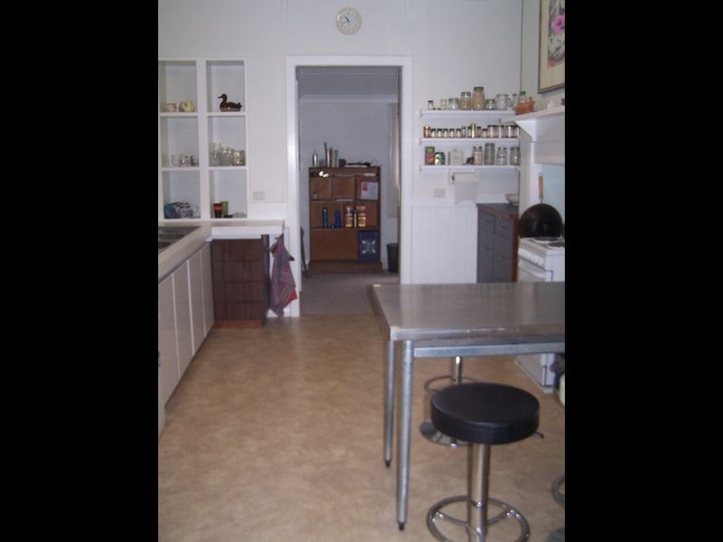 13 Stickland Street, Wongan Hills WA 6603