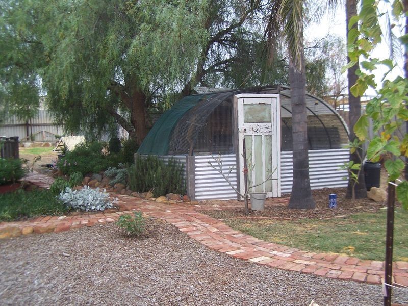 13 Stickland Street, Wongan Hills WA 6603