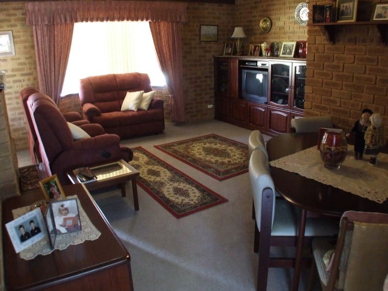 2 Craig Street, York WA 6302