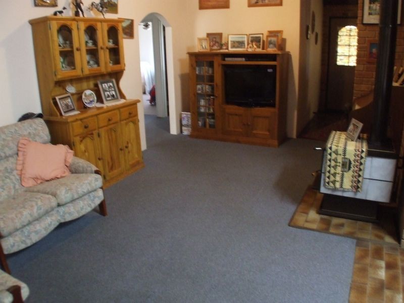 2 Craig Street, York WA 6302