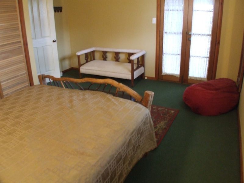 431 Talbot Hall Road, York WA 6302