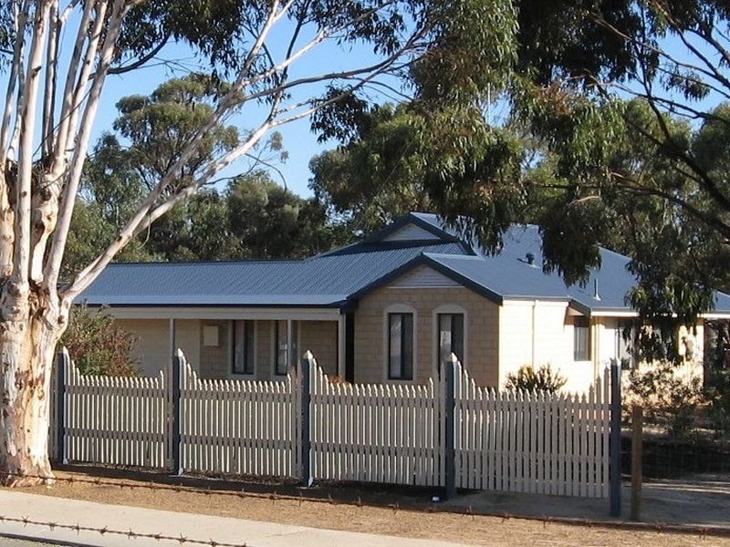 44 South Street, York WA 6302