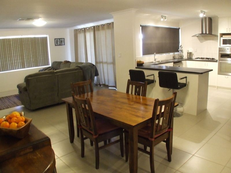 27 Andrews Avenue, York WA 6302