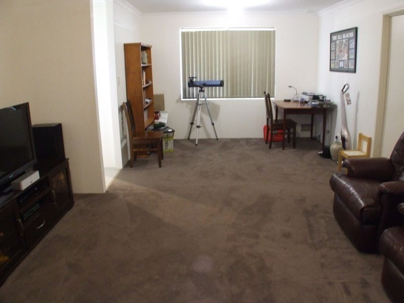 27 Andrews Avenue, York WA 6302