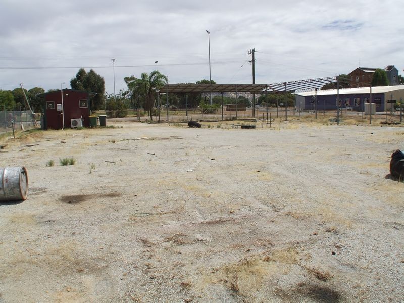 13 Henrietta Street, York WA 6302