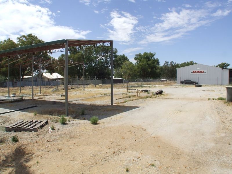 13 Henrietta Street, York WA 6302