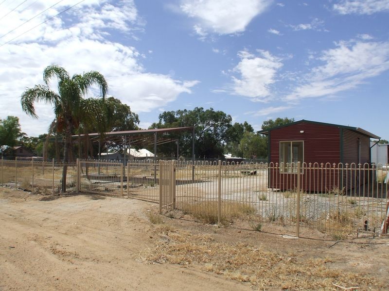 13 Henrietta Street, York WA 6302