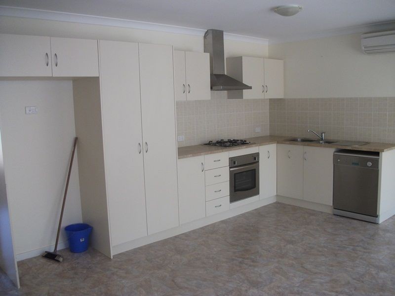 7/9 Joaquina Street, York WA 6302