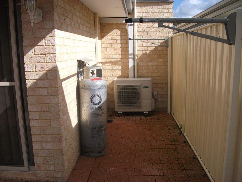 7/9 Joaquina Street, York WA 6302