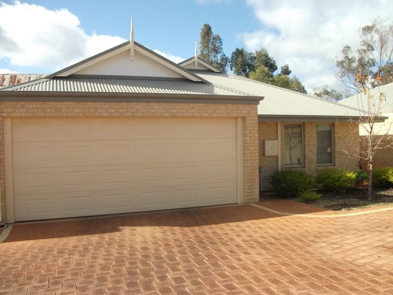 7/9 Joaquina Street, York WA 6302