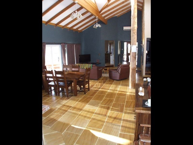 26 Steere Road, York WA 6302