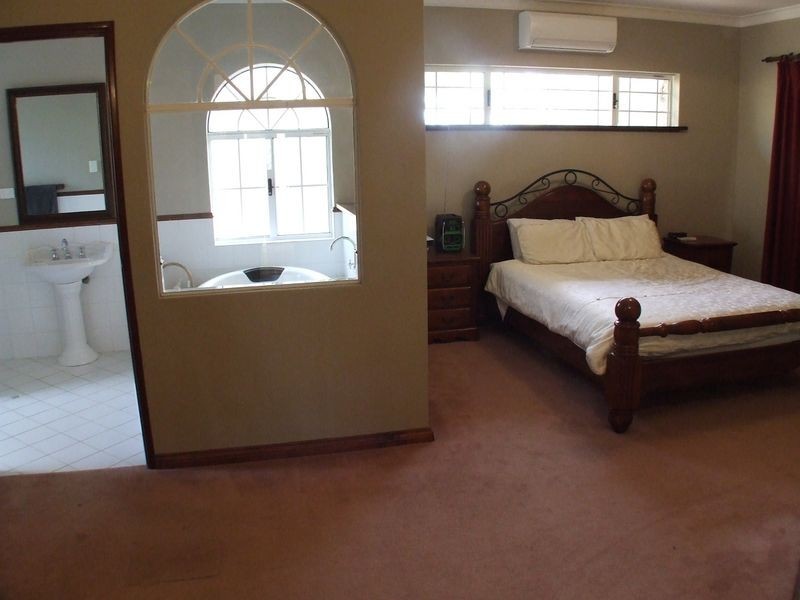 26 Steere Road, York WA 6302