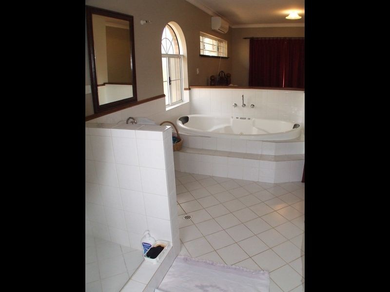 26 Steere Road, York WA 6302