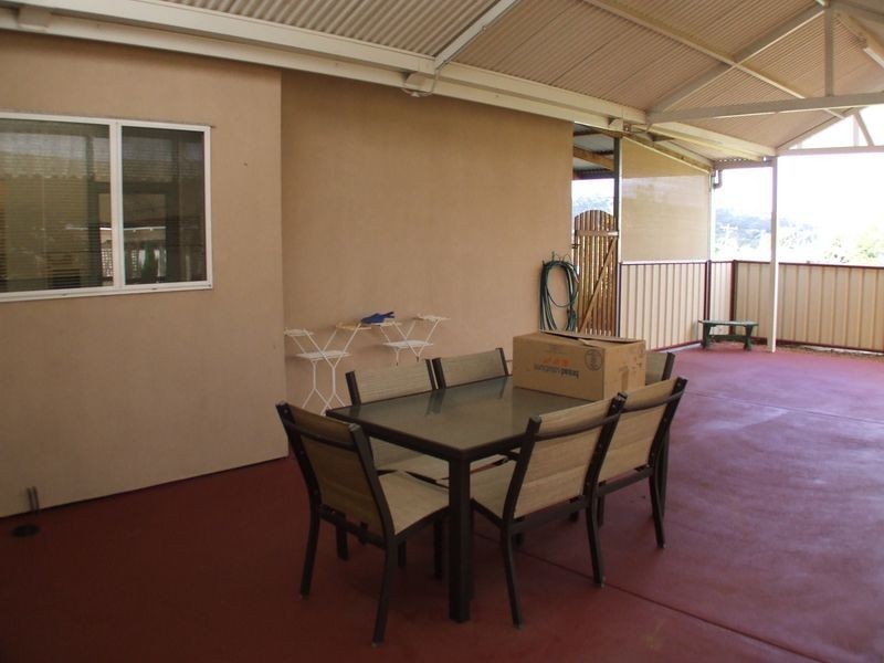 21 Tenth Road, York WA 6302