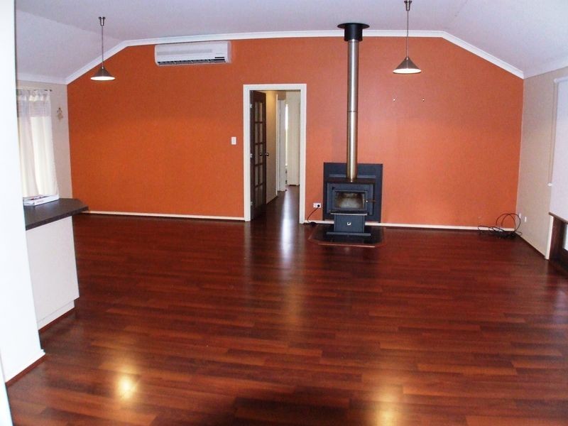 75 Cowan Road, York WA 6302