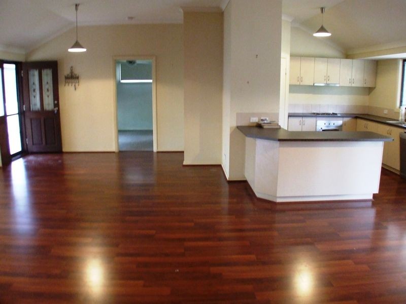 75 Cowan Road, York WA 6302