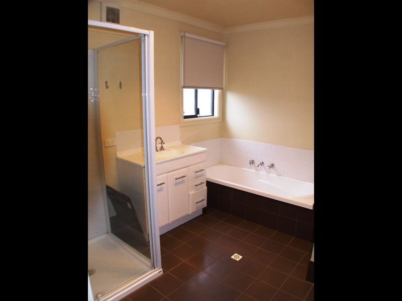 75 Cowan Road, York WA 6302