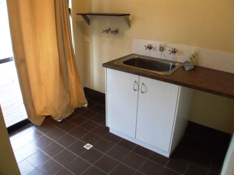 75 Cowan Road, York WA 6302