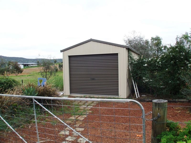 75 Cowan Road, York WA 6302