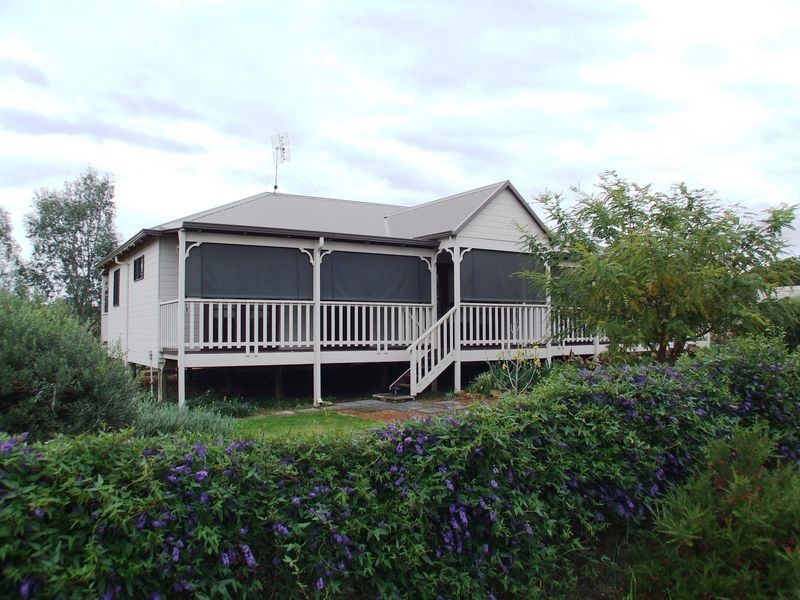 75 Cowan Road, York WA 6302