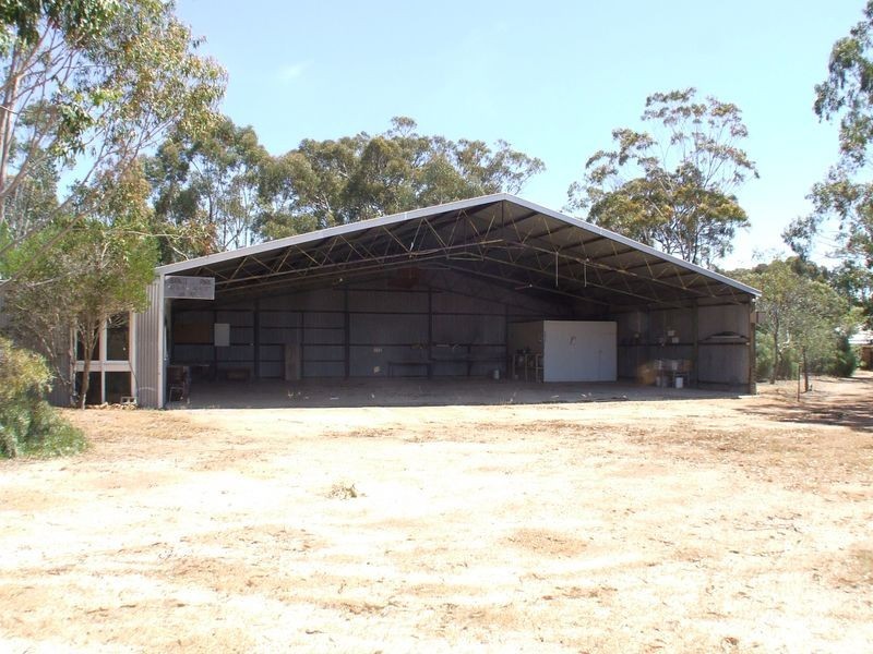 113 Kieara Road, Beverley WA 6304