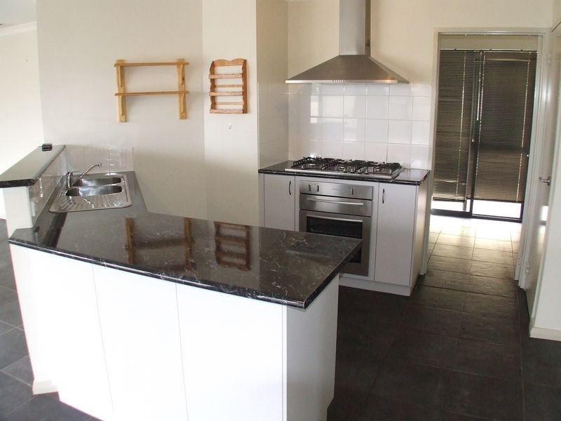 98 Georgiana Street, York WA 6302