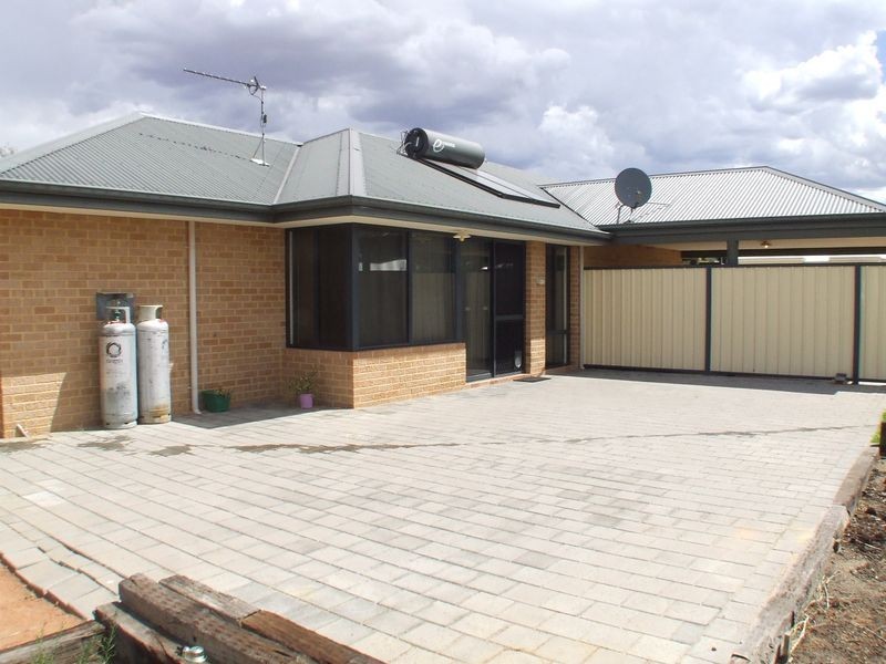 98 Georgiana Street, York WA 6302