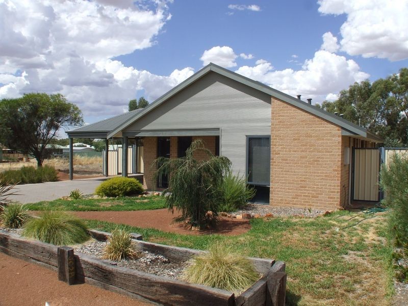 98 Georgiana Street, York WA 6302