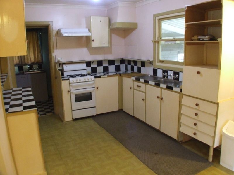 19 Pelham Street, York WA 6302