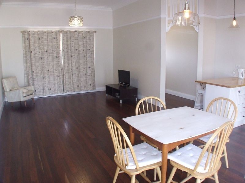 82 Newcastle Street, York WA 6302