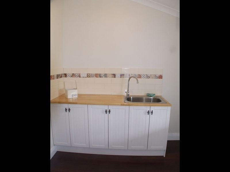 82 Newcastle Street, York WA 6302