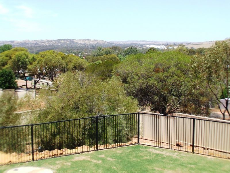 67 Ford Street, York WA 6302