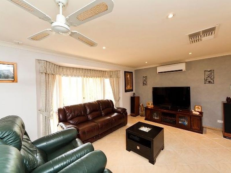 11 Prunster Road, York WA 6302