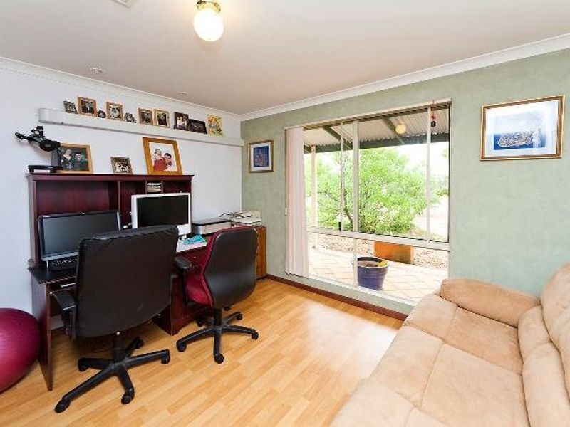 11 Prunster Road, York WA 6302