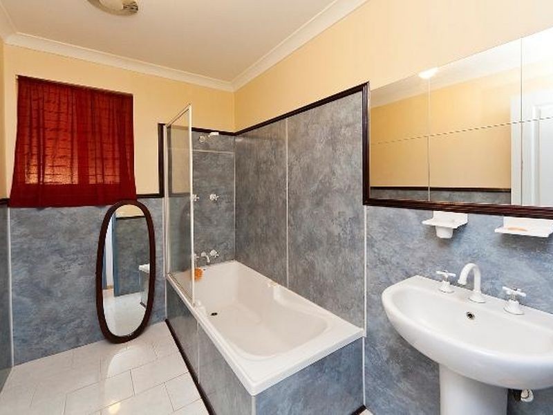 11 Prunster Road, York WA 6302