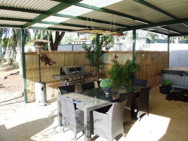 14 Radnor Road, York WA 6302