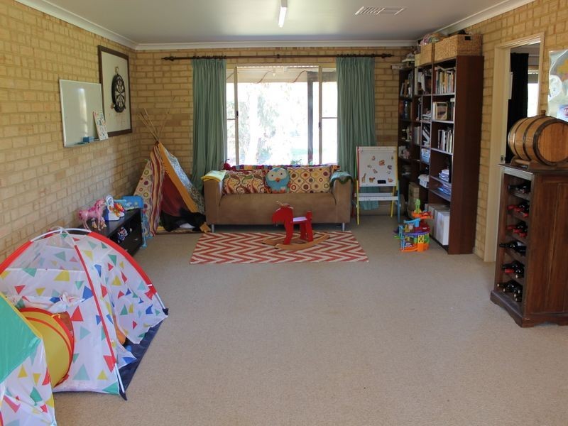 178 Bland Road, York WA 6302