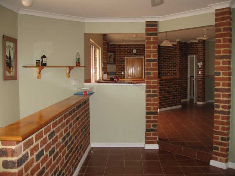 124 Herbert Road, York WA 6302