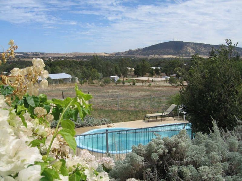 124 Herbert Road, York WA 6302