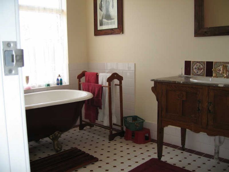 124 Herbert Road, York WA 6302