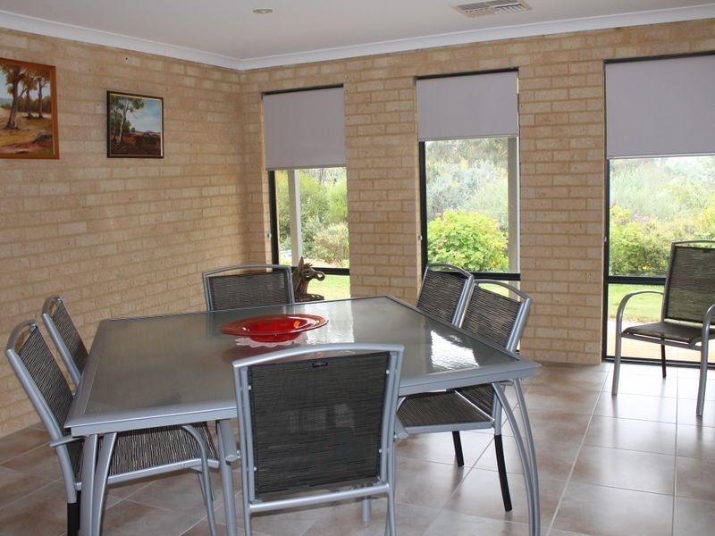 57 Eleventh Road, York WA 6302