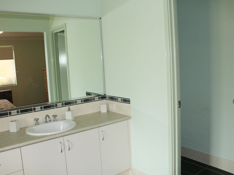 57 Eleventh Road, York WA 6302