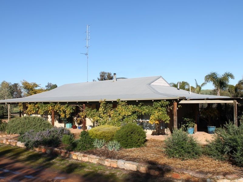 1909 Top Beverley Road (Mt Hardey), York WA 6302