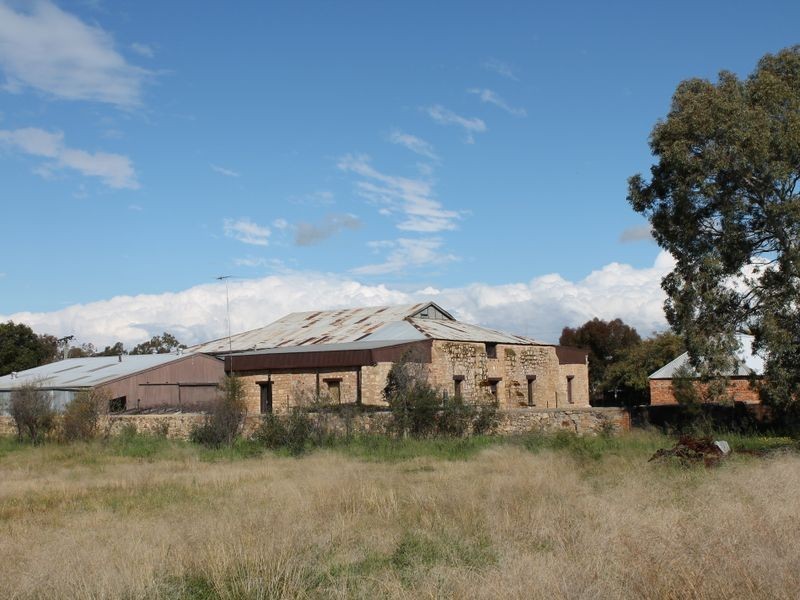 165 Avon Terrace, York WA 6302