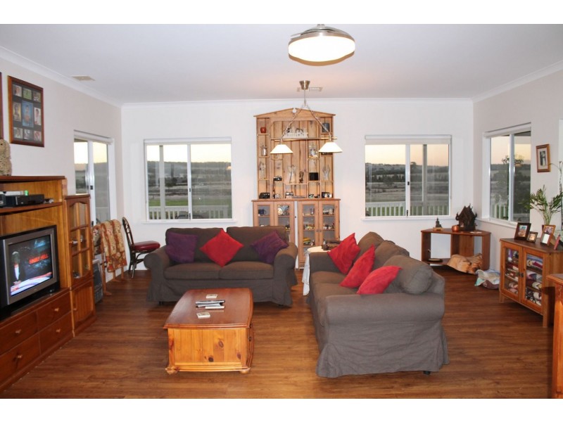 Lot 899 Cameron Road, Greenhills WA 6302