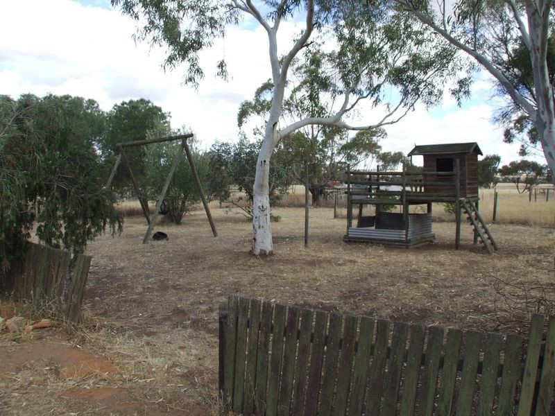 3735 Spencers Brook Road, York WA 6302